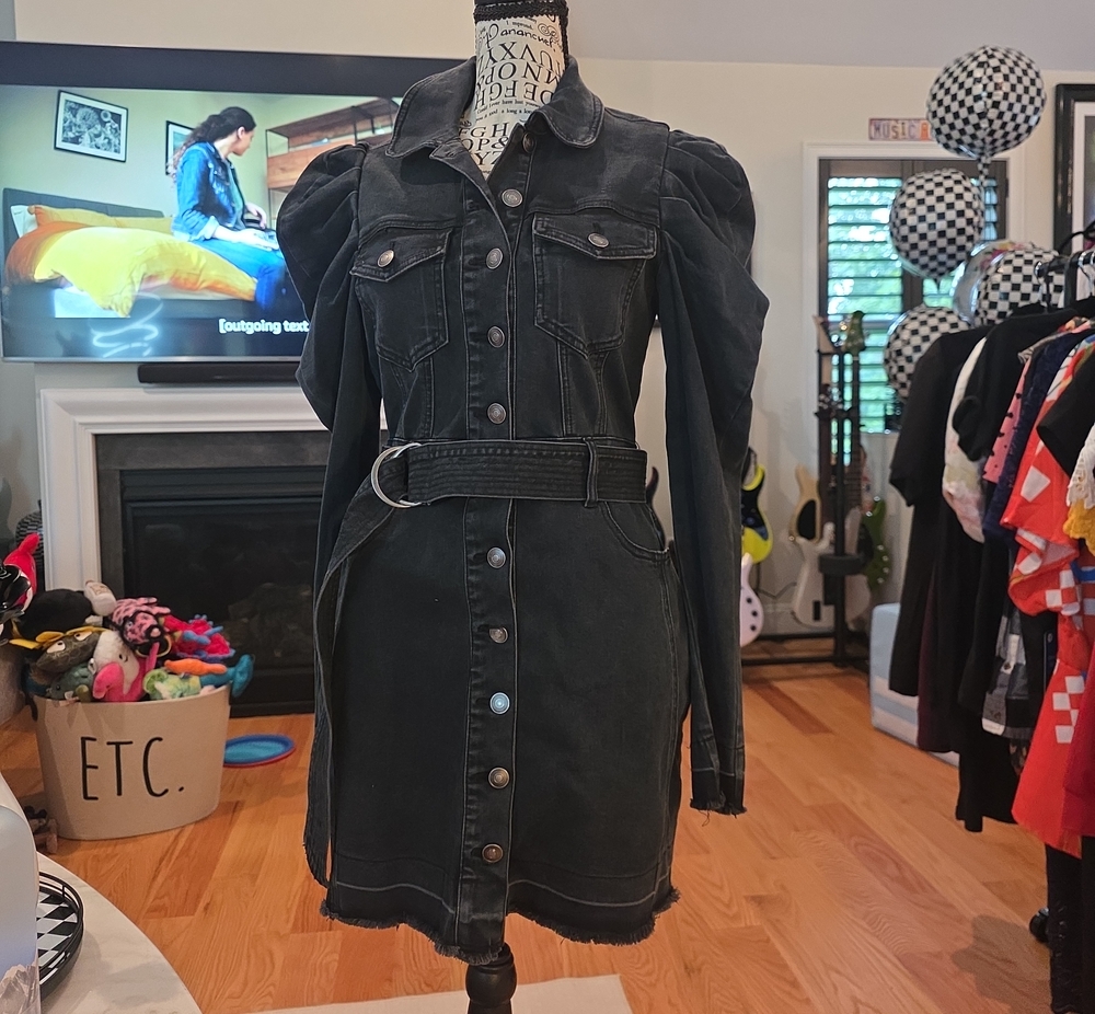 Forever 21 Black Puff-Sleeve Denim Mini Dress with Belt